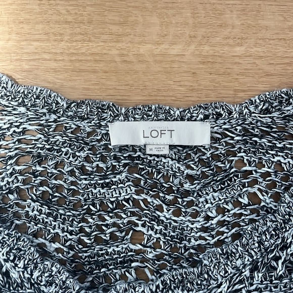 Extremely lightly worn sweater from Loft - Picture 3 of 3